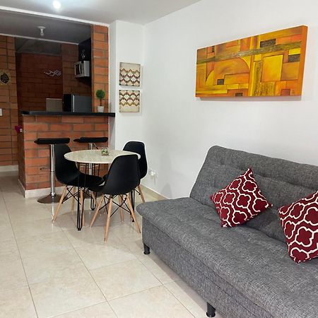 Вилла Casa Roma - La Tranquilidad Del Campo En La Ciudad - Rnt 1 0 8 1 3 7- Саленто Экстерьер фото